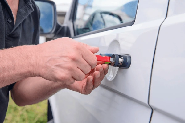 Automotive Locksmith